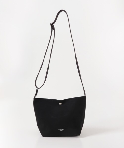 URBAN RESEARCH DOORS（アーバンリサーチドアーズ）の「ORCIVAL　SHOULDER POUCH MEDIUM（ショルダーバッグ・レディース・FADE BLACK/GREY・one）」の4枚目の写真