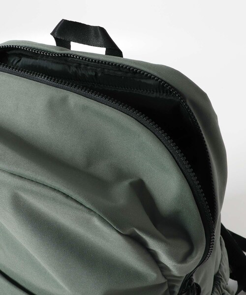 URBAN RESEARCH DOORS(アーバンリサーチドアーズ)の「『別注』Snow Peak Apparel×DOORS Everyday Use Backpack(バックパック/リュック・メンズ・Black/Olive/Grey・one)」の20枚目の写真