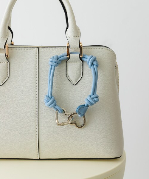 RODE SKO（ロデスコ）の「ノットチャーム（キーホルダー・レディース・SAX/OFF/YELLOW/PINK/MINT・one）」の10枚目の写真