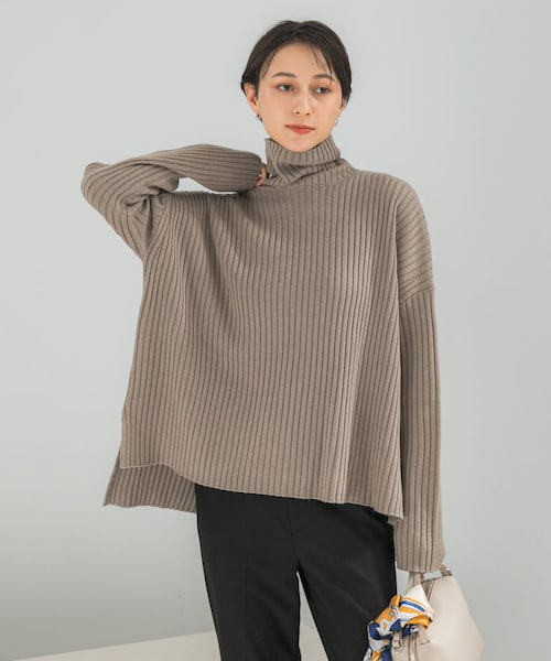 URBAN RESEARCH ROSSO（アーバンリサーチロッソ）の「マシーンウォッシュ ワイドリブニット（ニット/セーター・レディース・GRAY/L/BLUE/MOCHA・Free）」の2枚目の写真