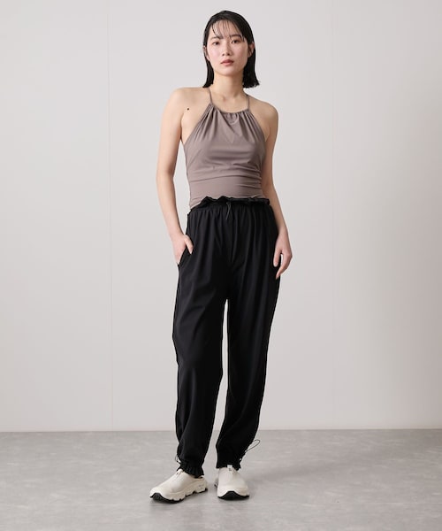 NERGY(ナージー)の「【speedo】ステイフィットギャザーパンツ(その他パンツ・レディース・ブラック/レンガ/カーキ・M)」の5枚目の写真