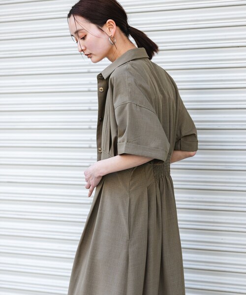 SENSE OF PLACE by URBAN RESEARCH（センスオブプレイスバイアーバンリサーチ）の「『UR TECH DRYLUXE』リネンライクワンピース（ワンピース・レディース・CHARCOAL/KHAKI/L.BLUE・COMPACT/One）」の17枚目の写真