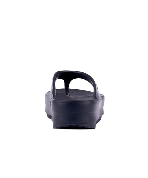 ADAM ET ROPE'（アダムエロペ）の「【OOFOS（ウーフォス）】Oomega（サンダル・レディース・ブラック/ベージュ・23/24/25）」の22枚目の写真