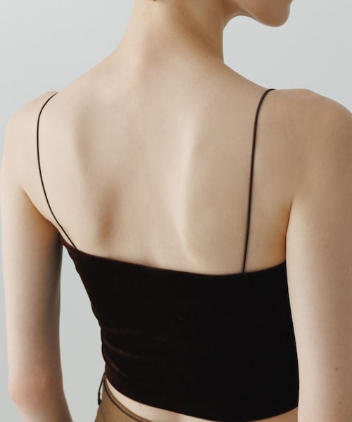 ADAM ET ROPE'（アダムエロペ）の「【EMOELLE】カップ付きベロアキャミソール（キャミソール・レディース・グレー/ダークブラウン系・F）」の7枚目の写真