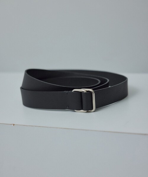 ADAM ET ROPE'（アダムエロペ）の「【J'aDoRe・店舗限定】【R&D.M.Co-OLDMAN'S TAILOR】W BUCKLE BELT（ベルト・レディース・ブラック/ホワイト/レッド・F）」の11枚目の写真