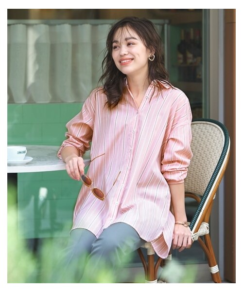 nissen（ニッセン）の「大きいサイズゆるシルエットストライプシャツ（シャツ/ブラウス・レディース・ピンク系/グレイッシュブルー系/サックス系/オフホワイト系/黒系・L~LL相当/3L~4L相当/5L~6L相当/8L相当/10L相当）」の22枚目の写真