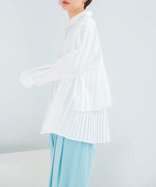 URBAN RESEARCH ROSSO（アーバンリサーチロッソ）の「ELENDEEK　PLEATS LAYERED SHIRTS（シャツ/ブラウス・レディース・O.WHT/BGE・Free）」の3枚目の写真