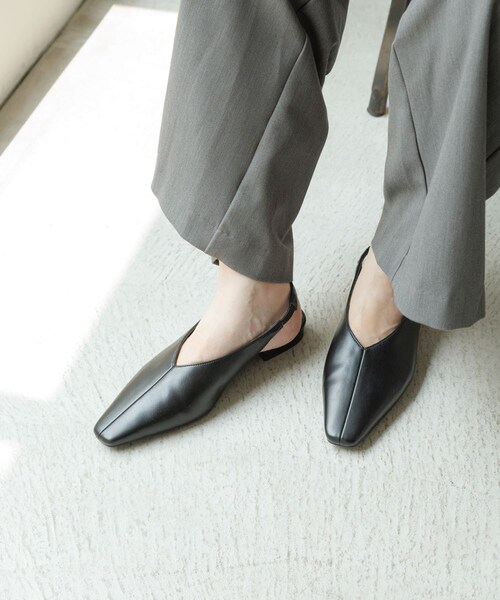 URBAN RESEARCH Sonny Label（アーバンリサーチサニーレーベル）の「バックストラップスクエアパンプス（パンプス・レディース・ブラック/アカチャ/キャメル・S/M/L）」の6枚目の写真