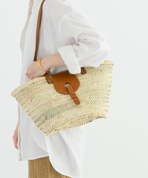 URBAN RESEARCH（アーバンリサーチ）の「『別注』KECH Le ESSENTIELS×UR　RAFFIALEATHER2WAYBAG（かごバッグ・レディース・Black/Brown・-）」の15枚目の写真