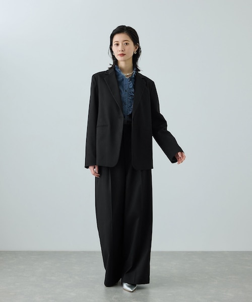 ROPE'（ロペ）の「トリアセツイル シングルテーラードジャケット(デニムライク)/セットアップ対応（テーラードジャケット・レディース・ブラック/ネイビー系・36/38）」の14枚目の写真