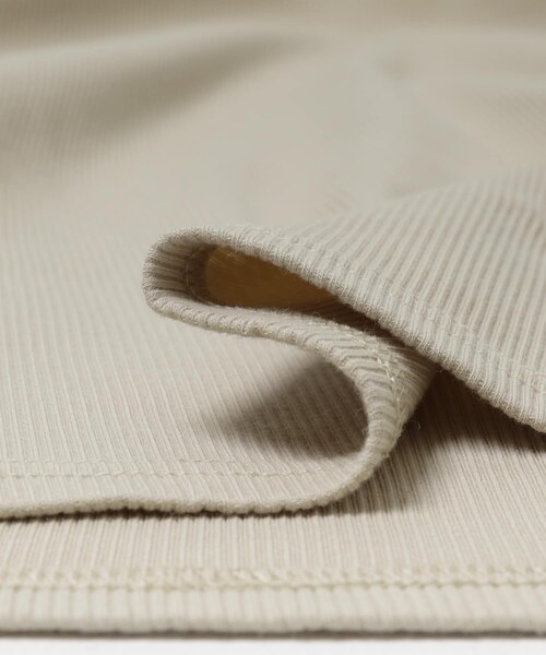 ITEMS URBANRESEARCH（アイテムズ アーバンリサーチ）の「ribタンクトップ（タンクトップ・レディース・BLK/OFF/CML/BEG・Free）」の12枚目の写真