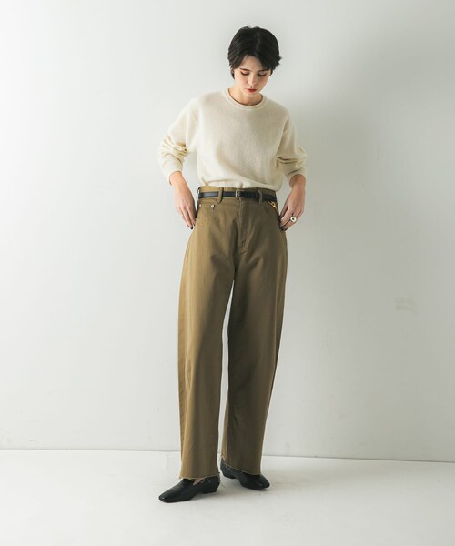 URBAN RESEARCH(アーバンリサーチ)の「ウール100 クルーネックソフトニット(ニット/セーター・レディース・OFF WHITE/BLUE/GRAY/BLACK・Free)」の12枚目の写真