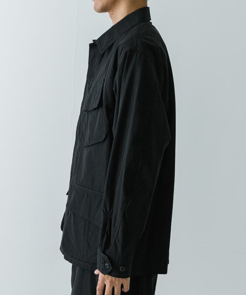 URBAN RESEARCH（アーバンリサーチ）の「blurhmsROOTSTOCK　OX Combat Tropical Jacket（ミリタリージャケット・メンズ・Black/K.Brown・3/4）」の5枚目の写真