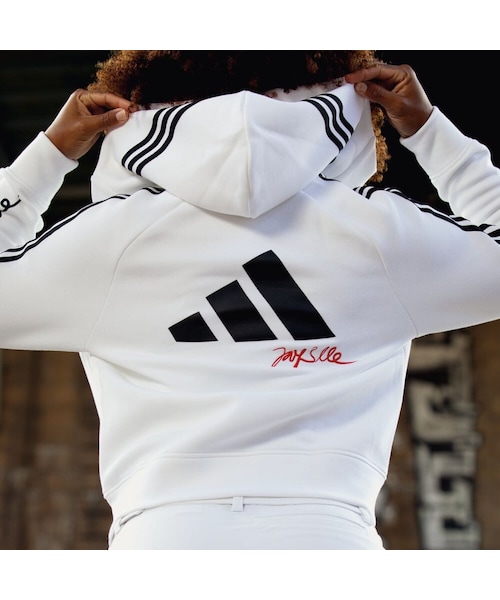 adidas（アディダス）の「JAY3LLE スリーストライプス フルジップ