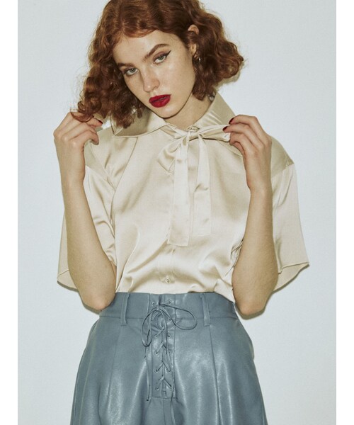 jouetie（ジュエティ）の「BIGカラータイブラウス（シャツ/ブラウス・レディース・グリーン/ピンク/ミックス/アイボリー/ブラック/ダークミックス・M）」の2枚目の写真