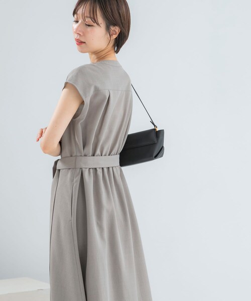 URBAN RESEARCH ROSSO（アーバンリサーチロッソ）の「『UR TECH DRYLUXE』ポケットデザインワンピース（ワンピース・レディース・MOCHA/NAVY/YELLOW/CHARCOAL・Free）」の13枚目の写真