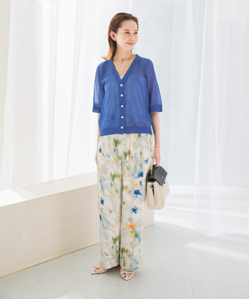 URBAN RESEARCH ROSSO（アーバンリサーチロッソ）の「デザインボタンシアーカーディガン（カーディガン/ボレロ・レディース・WHITE/BLUE・FREE）」の14枚目の写真