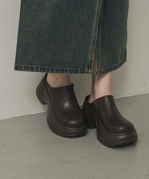 SENSE OF PLACE by URBAN RESEARCH（センスオブプレイスバイアーバンリサーチ）の「ボリュームソールサボサンダル（サンダル・レディース・BLACK/BROWN/CAMEL・S/M/L/XL）」の18枚目の写真