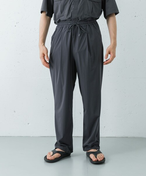 URBAN RESEARCH(アーバンリサーチ)の「『撥水/接触冷感』『UR TECH MoLight』PACKABLE PANTS(その他パンツ・メンズ・BLACK/CHARCOAL・M/L)」の22枚目の写真