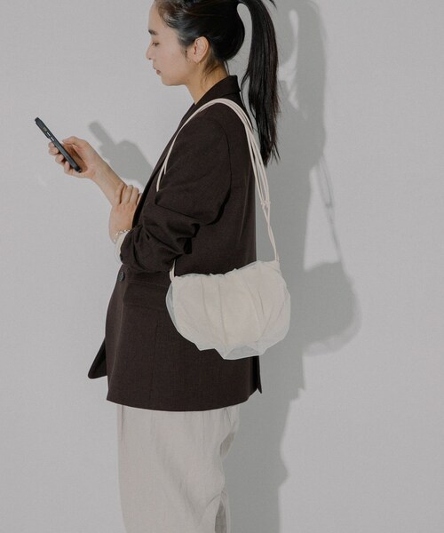 RODE SKO（ロデスコ）の「hun RODESKO　Tulle mini（ショルダーバッグ・レディース・BLACK/OYSTER・one）」の10枚目の写真