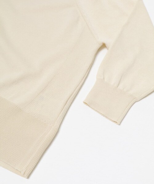 ITEMS URBANRESEARCH(アイテムズ アーバンリサーチ)の「『UVカット/洗濯可』Vネックオーバーカーディガン(楽着シリーズ)(ニット/セーター・レディース・OFF/RED/BEG/BLK・Free)」の12枚目の写真