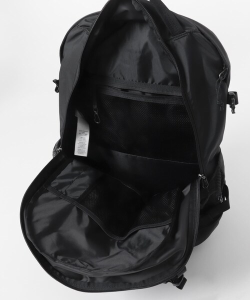 URBAN RESEARCH DOORS(アーバンリサーチドアーズ)の「patagonia REFUGIO DAY PACK 32L(バックパック/リュック・メンズ・BLK/BYFG・One)」の7枚目の写真