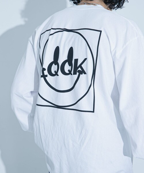 URBAN RESEARCH（アーバンリサーチ）の「LQQK Studio　SMILEY LOGO POCKET TEE（Tシャツ/カットソー・メンズ・WHITE・M/L/XL）」の6枚目の写真