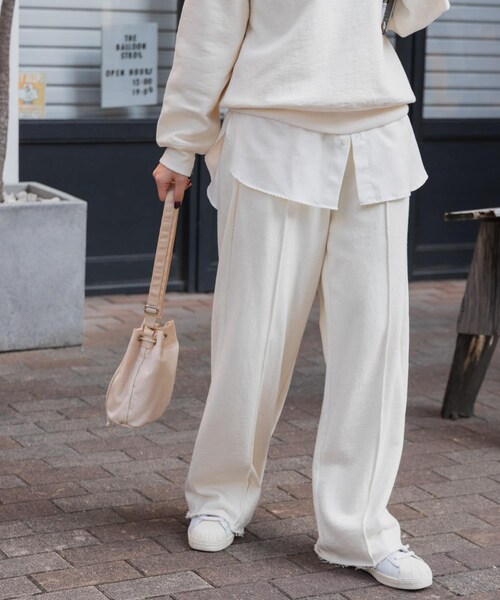 URBAN RESEARCH DOORS（アーバンリサーチドアーズ）の「FORK&SPOON　スーピマコットン混反毛スウェットパンツ（スウェットパンツ・レディース・IVORY/INKBLACK・1/2）」の11枚目の写真