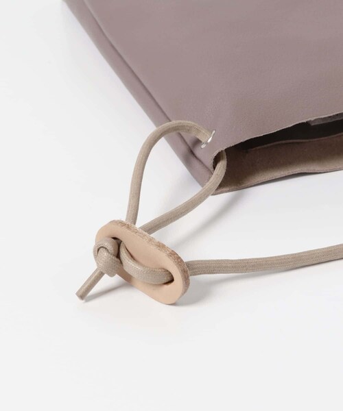 かぐれ（カグレ）の「ATELIER 4.5　SACOCHE（ショルダーバッグ・レディース・black/white/gray・FREE）」の13枚目の写真