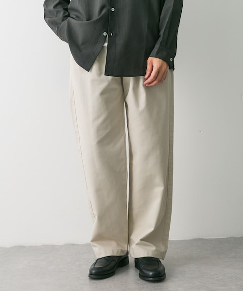 URBAN RESEARCH DOORS（アーバンリサーチドアーズ）の「『イージーケア』『速乾』2タックワイドチノパンツ（チノパンツ・メンズ・OFF/BEIGE/D.NAVY・M/L）」の14枚目の写真
