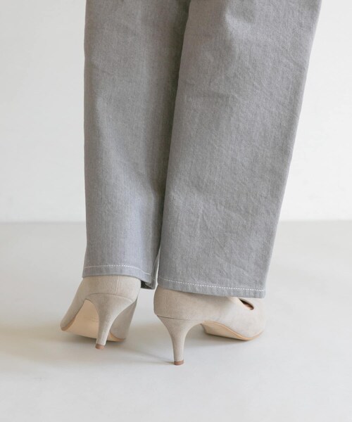 URBAN RESEARCH ROSSO（アーバンリサーチロッソ）の「『MADE IN JAPAN』オリジナルスウェードパンプス（パンプス・レディース・GREEN/MOCHA/BLUE/BLACK・22.5/23/23.5/24/24.5）」の20枚目の写真