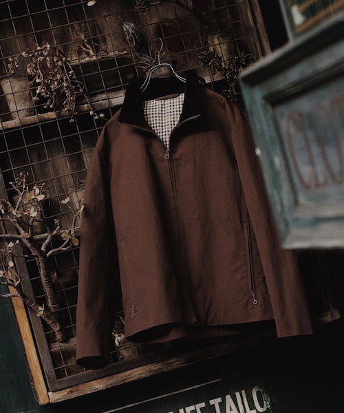 ADAM ET ROPE'(アダムエロペ)の「COATING PRINT TRACK JACKET(その他アウター・メンズ・ダークブラウン・L/M/S)」の5枚目の写真