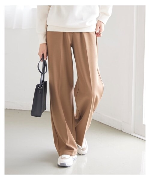 nissen（ニッセン）の「＜大きいサイズ＞ あったか裏起毛カットジョーゼットストレートパンツ（ゆったりヒップ）（選べる２レングス）■大人の落ち感シリーズ■（パンツ・レディース・黒/ローズピンク/キャメルベージュ/アズールブルー/チャコール・L/LL/3L/4L/5L/6L/8L/10L）」の12枚目の写真