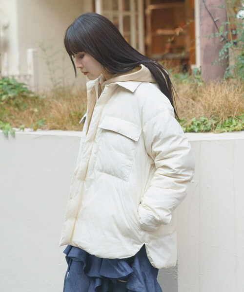 THE GOODLAND MARKET（ザグッドランドマーケット）の「KWD　LIGHT DOWN SHIRTS JACKET（その他アウター・レディース・Ivory/Navy/L.Yellow・FREE）」の6枚目の写真