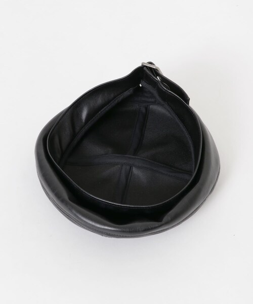 SMELLY（スメリー）の「フェイクレザーバックルベレー（ハンチング/ベレー帽・レディース・BLK/CML・-）」の12枚目の写真