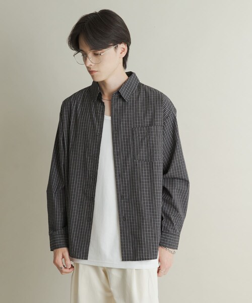 SENSE OF PLACE by URBAN RESEARCH(センスオブプレイスバイアーバンリサーチ)の「マイクログラフチェックロングスリーブシャツ(シャツ/ブラウス・メンズ・WHT×BLK/BLK×WHT/D.PPL×WHT・M/L)」の15枚目の写真