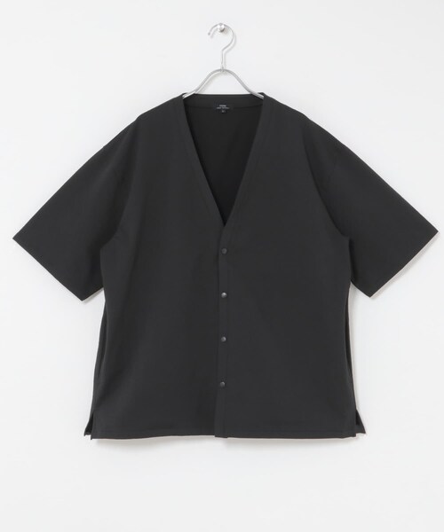ITEMS URBANRESEARCH(アイテムズ アーバンリサーチ)の「『接触冷感/イージーケア/吸水速乾/撥水/防汚』高機能シアサッカー 半袖カーディガン(楽着シリーズ)(カーディガン/ボレロ・メンズ・BLACK/BEIGE/L.BLUE・M/L)」の11枚目の写真