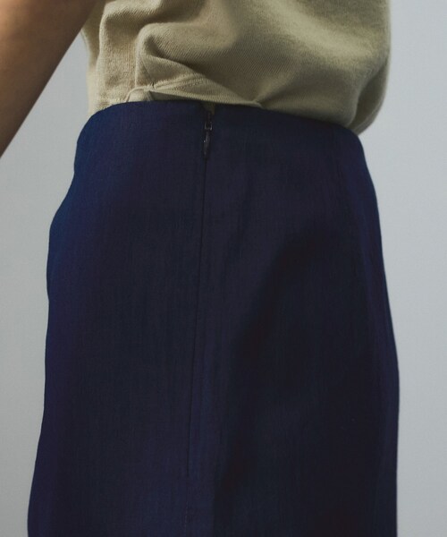 ADAM ET ROPE'（アダムエロペ）の「【セットアップ対応】デニムアシンメトリードレープスカート（デニムスカート・レディース・ネイビー・M/S）」の17枚目の写真