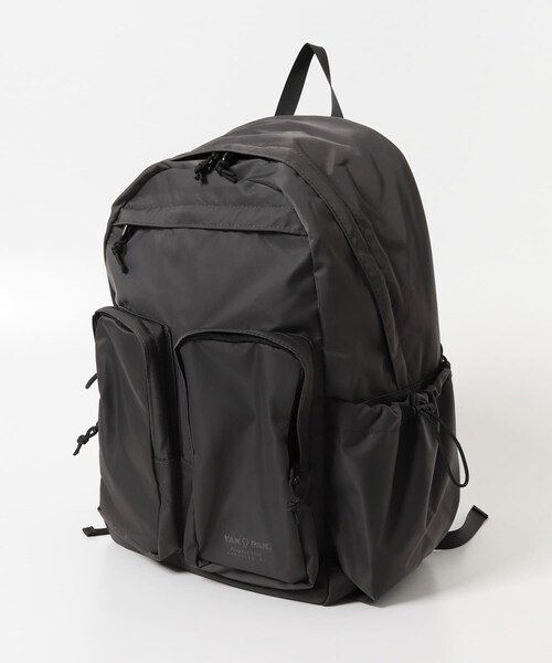 URBAN RESEARCH DOORS（アーバンリサーチドアーズ）の「『別注』YAKPAK×DOORS　マルチポケットデイパック（バックパック/リュック・メンズ・BLACK/CHARCOAL・-）」の15枚目の写真