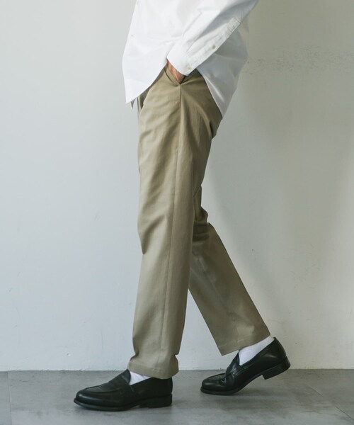 チノテーパードトラウザー