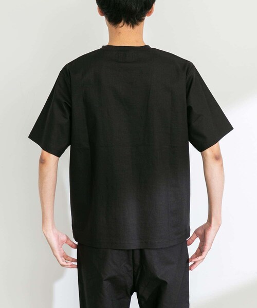 URBAN RESEARCH Sonny Label（アーバンリサーチサニーレーベル）の「『接触冷感/イージーケア』リネン混ショートスリーブTシャツ（Tシャツ/カットソー・メンズ・オフ×ブラック/ブラック/ネイビー/チャコール・M/L/XL）」の19枚目の写真