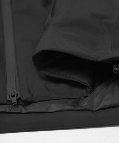 URBAN RESEARCH（アーバンリサーチ）の「ES.1　3lyr down Hoodie（その他アウター・メンズ・lt gray/navy/black・M/L/XL）」の14枚目の写真