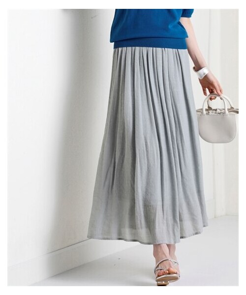 nissen（ニッセン）の「ふわり軽いエアリースラブスカート（マキシ丈）＜大きいサイズ有＞（スカート・レディース・黒/グレー/ライトグレー/ライラック/ベージュ/モーブピンク/ロイヤルブルー/ブラッドオレンジ/ローズピンク/マスタード・S/M/L/LL/3L/4L/5L/6L/8L/10L）」の3枚目の写真