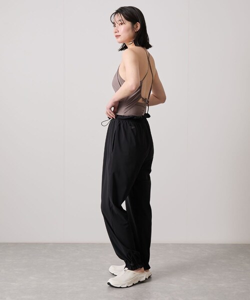 NERGY(ナージー)の「【speedo】ステイフィットギャザーパンツ(その他パンツ・レディース・ブラック/レンガ/カーキ・M)」の6枚目の写真