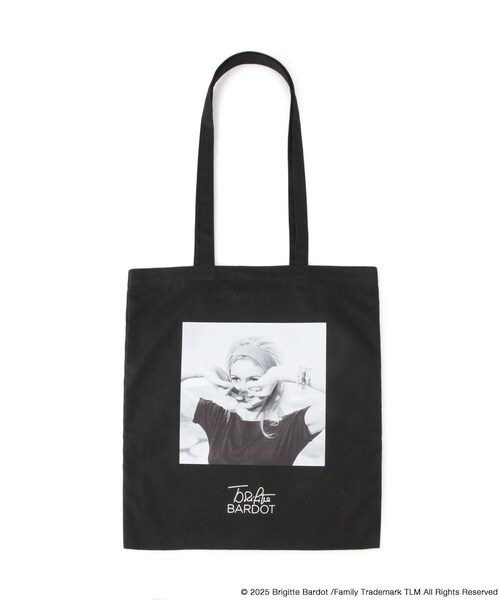 ROPE'(ロペ)の「【Brigitte Bardot×ROPE'・コラボ】モノクロフォトプリントキャンバストートバッグ【A4対応】(トートバッグ・レディース・ブラック/ホワイト・F)」の21枚目の写真