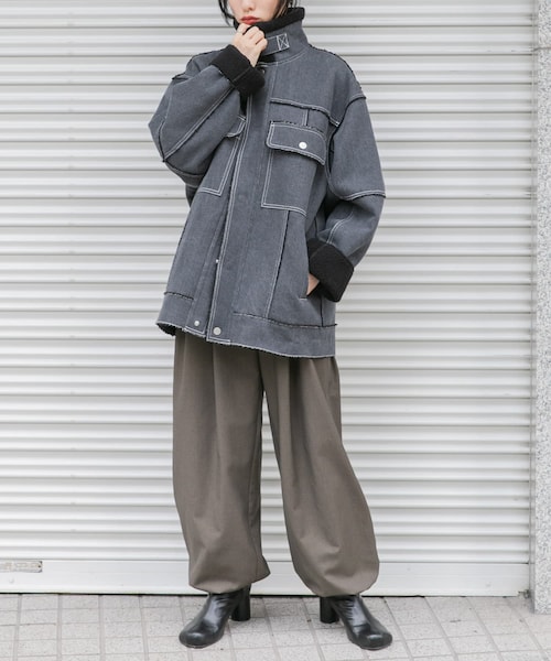 KBF(ケイビーエフ)の「オーバーサイズボアジャケット(テーラードジャケット・レディース・BROWN/IVORY/BLACK・one)」の17枚目の写真