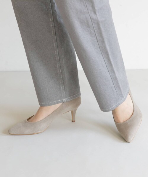 URBAN RESEARCH ROSSO（アーバンリサーチロッソ）の「『MADE IN JAPAN』オリジナルスウェードパンプス（パンプス・レディース・GREEN/MOCHA/BLUE/BLACK・22.5/23/23.5/24/24.5）」の18枚目の写真