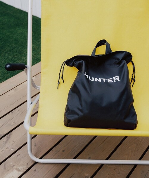 ADAM ET ROPE'(アダムエロペ)の「【HUNTER for ADAM ET ROPE'】別注 TRAVEL MULTI FUNCTION TOTE(トートバッグ・レディース・シルバー・F)」の10枚目の写真