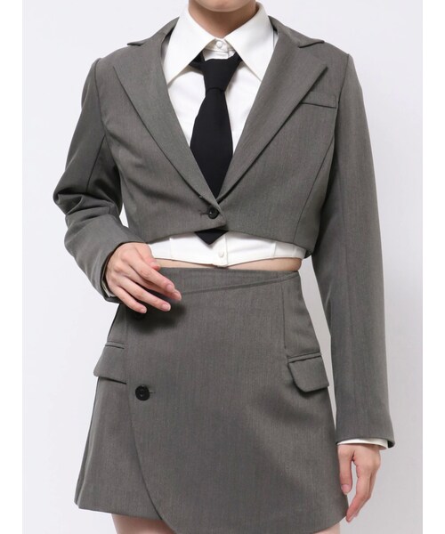 EATME（イートミー）の「クロップド丈ジャケット（セットアップ可能）（テーラードジャケット・レディース・グレー/ブラック/ブルー/ブラウン・F）」の2枚目の写真
