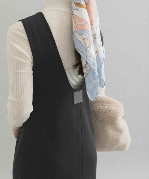 URBAN RESEARCH ROSSO（アーバンリサーチロッソ）の「UNiPH　スポンディッシュストレッチ ワンピース（ワンピース・レディース・ブラック・1）」の3枚目の写真